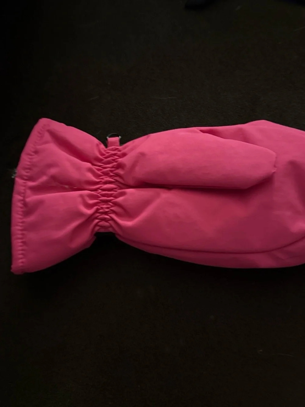 Dunkin® Women's Pink Winter Mittens
